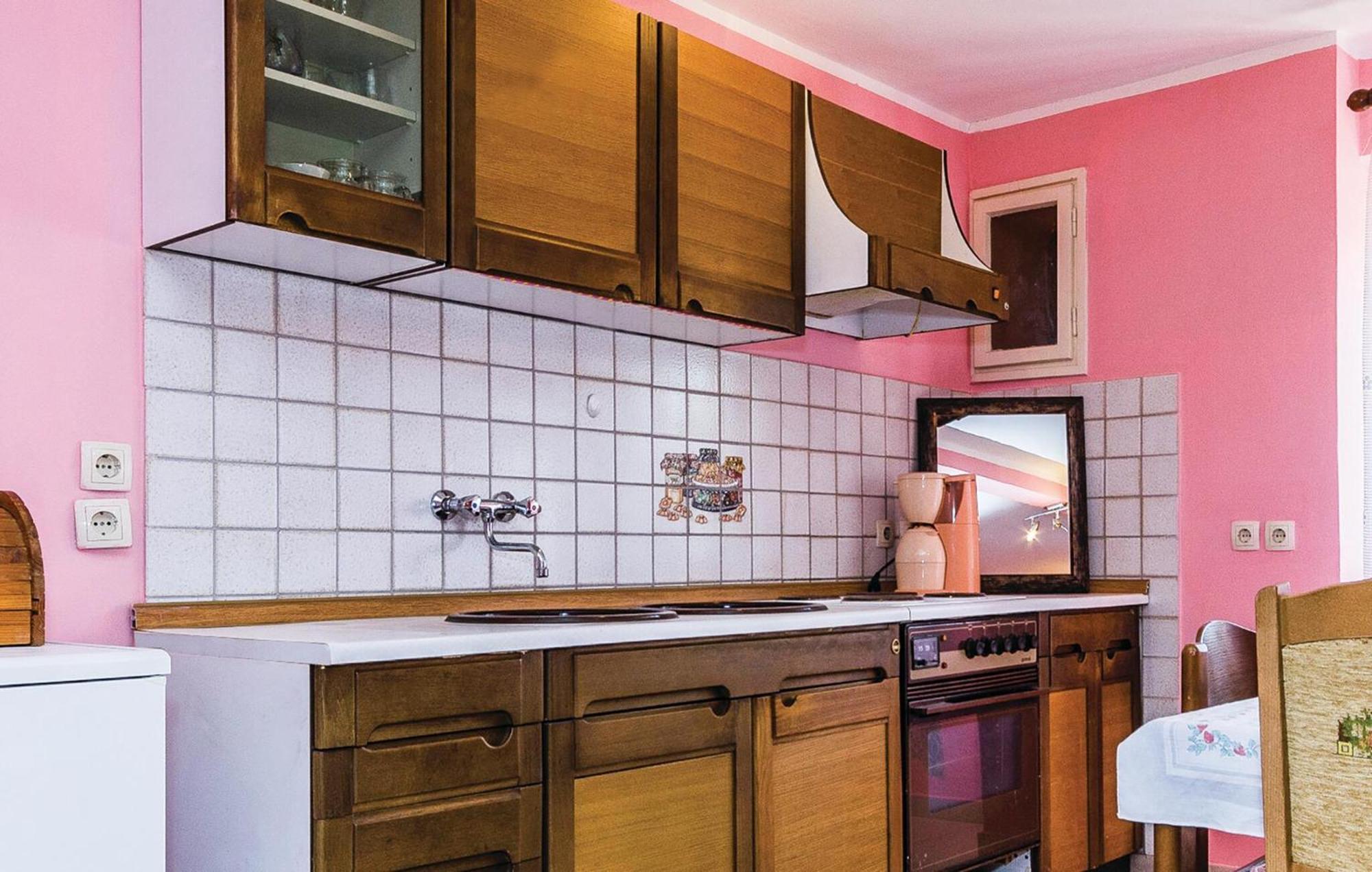 Cozy Apartment In Vrsar With Kitchen ภายนอก รูปภาพ